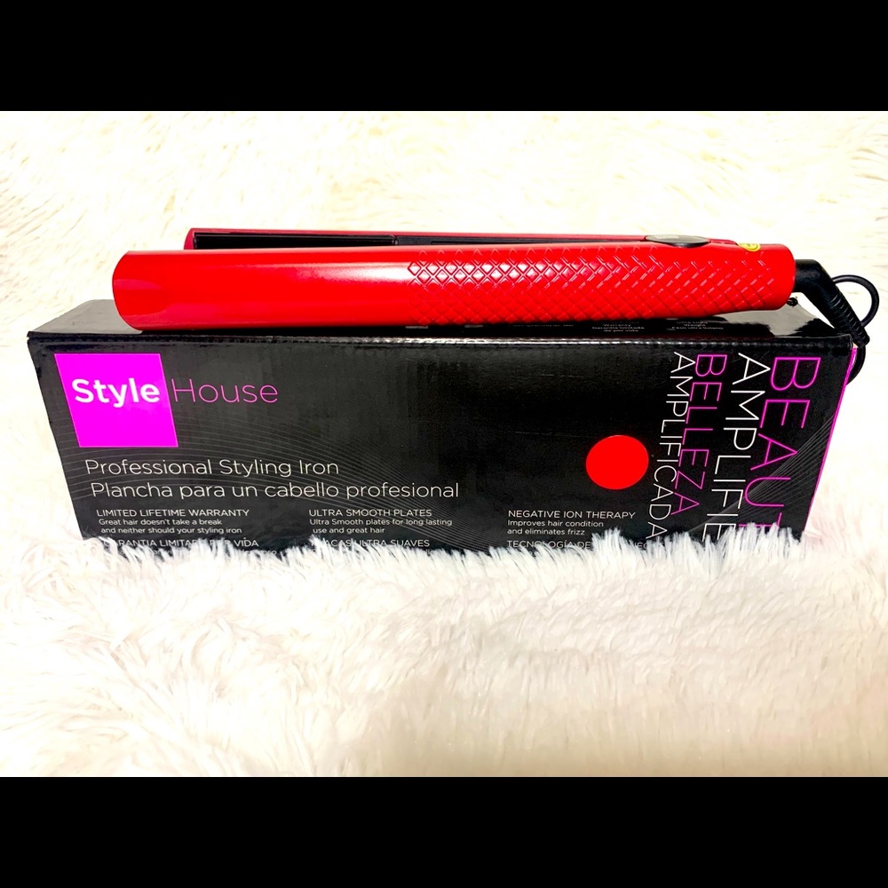 Style House Hair Styling Flat Iron - Red 1.25”
